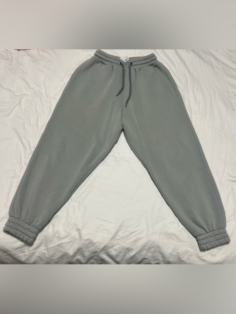 Women’s Oversized Gray Elastic-Waist Sweatpants